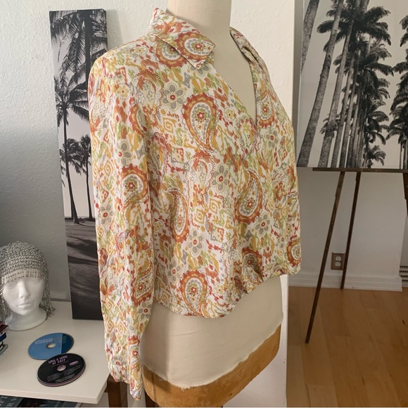 Christian Siriano Longsleeve V-Neck faux wrap top w/Ikat, paisley + floral print - Picture 7 of 10